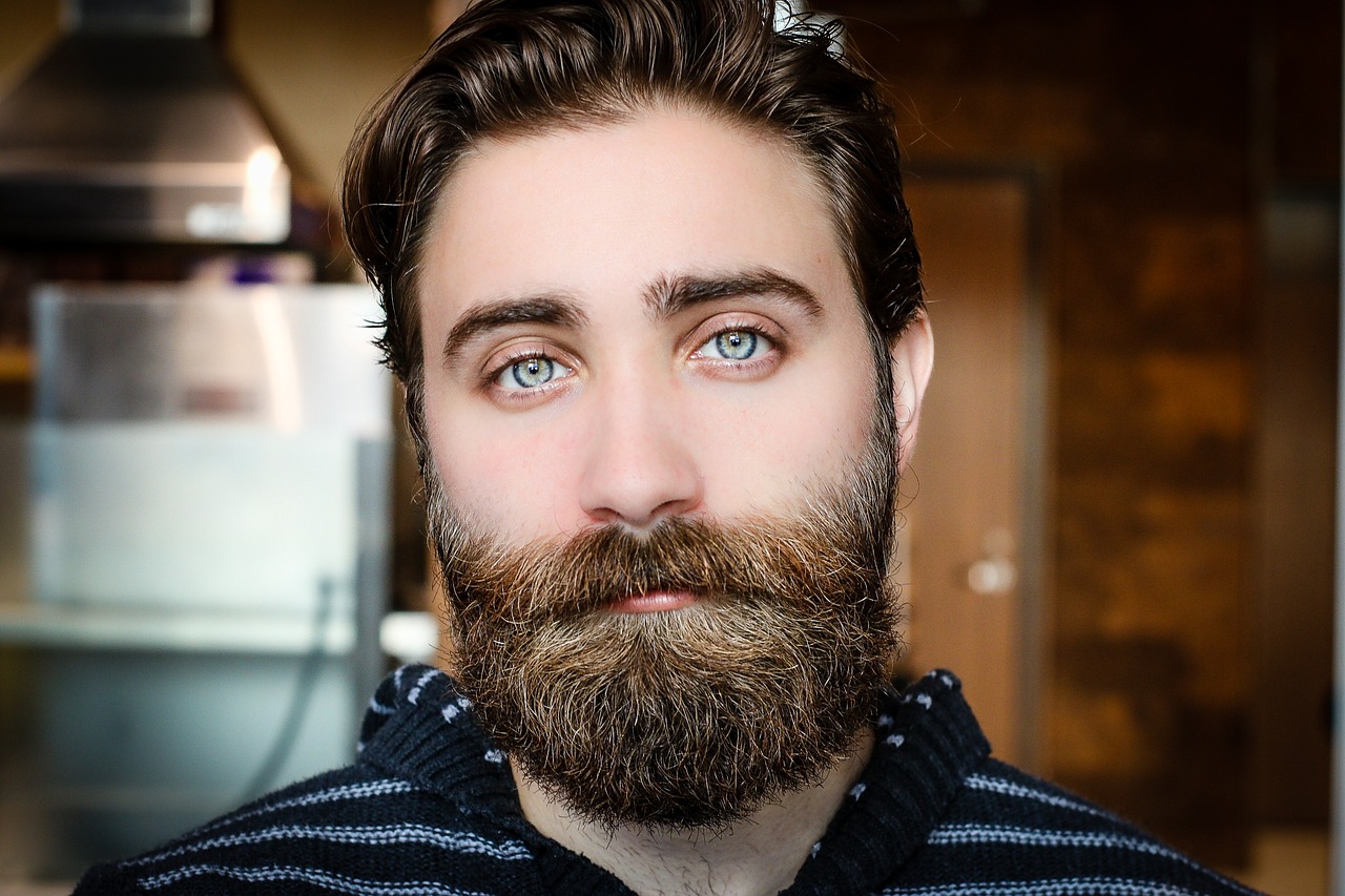 Mann Bart gepflegt Tipps und Anregungen für die Pflege des Bartes